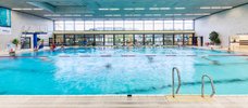 25 Meter Becken mit Sprungturm Stadtbad Lankwitz