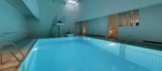 Tauch- und Sprungbecken mit 1-m- und 3-m-Sprungbrett