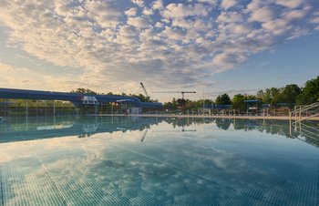 Schwimmbecken Kombibad Seestraße - Sommerbad